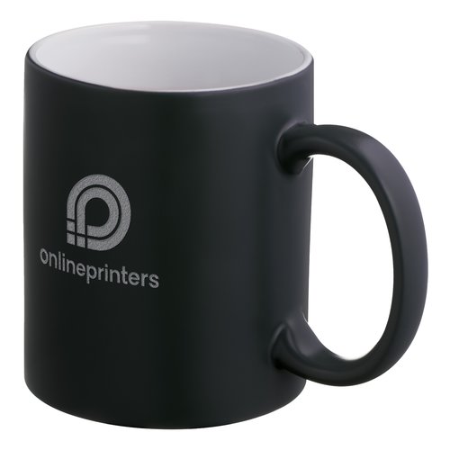 Mug en cramique noire avec anse.