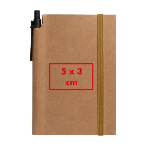 Carnet marron avec lastique et porte-stylo.