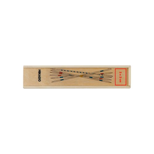 Jeu de Mikado en bois avec btonnets dans une bote en bois.