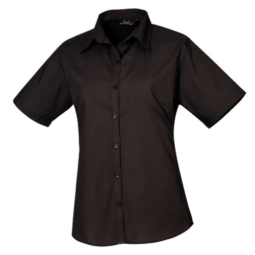 Blouse  manches courtes en popeline noire avec patte de boutonnage pour femmes.