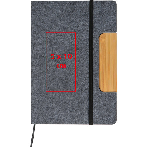 Carnet en feutre gris avec lastique et application en bambou.