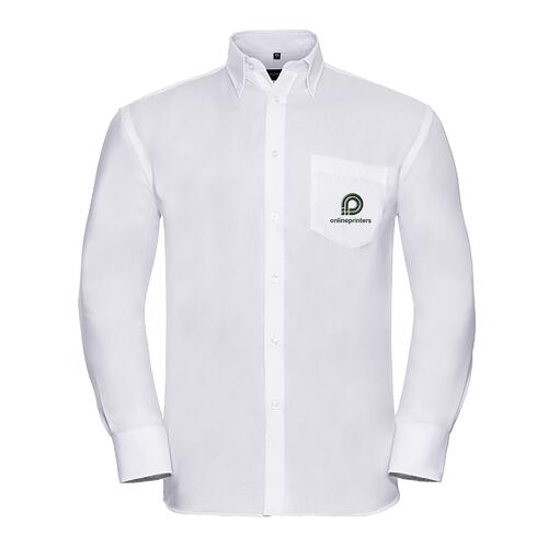 Chemise blanche en tissu pour homme avec manches longues et patte de boutonnage.