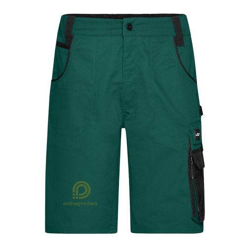 Short de travail vert en matriau durable avec de nombreuses poches.